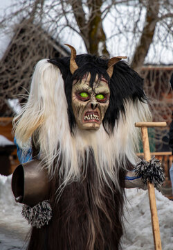 Tsch&auml;gg&auml;tt&auml; Carnival, Loetschental, Switzerland