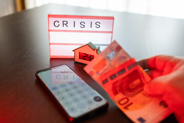 Calculating household economy crisis with euro money and high energy costs