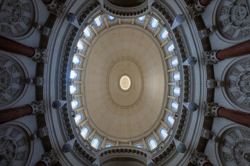 Obraz premium Interior dome of Basilica Sanctuary of Our Lady of Mount Carmel - Valletta, Malta