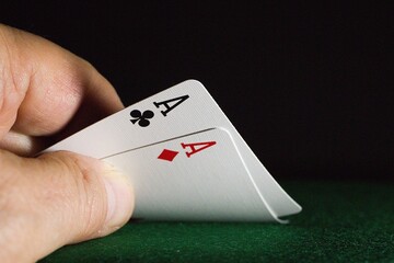 Texas Hold'em hole cards