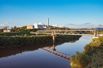 新潟　鯖石川の夕景（柏崎市）
