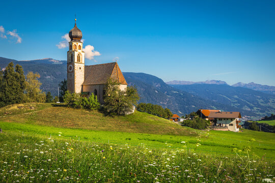 Church of St Konstantin on the green field, Siusi, Italy