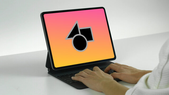 Tablet 16 Typing