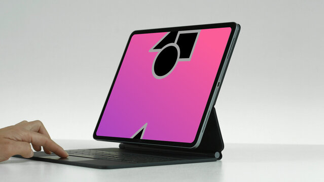 Tablet 32 Scroll Up Double