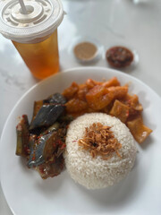 Indonesian Rice Dish with Eggplant and Tofu