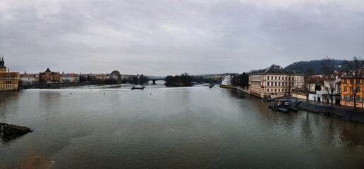 Fototapeta premium wełtawa, praga, widok z mostu karola