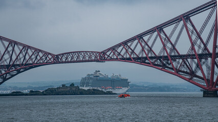 Fototapeta premium Steel made Firth Of Forth Bridge Edinburgh Scotland Great Britain, UK