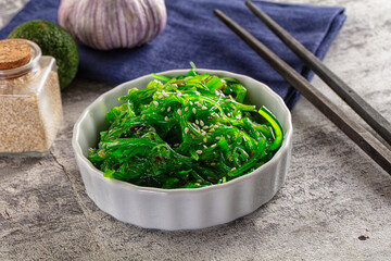 Green raw chuka seaweed salad © Andrei Starostin