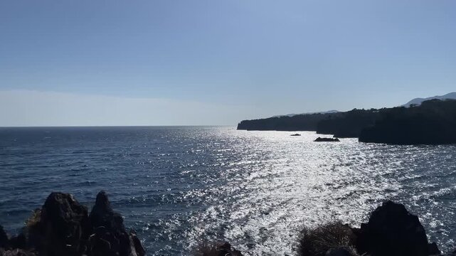 城ヶ崎海岸、門脇崎より望む伊豆半島東岸の断崖