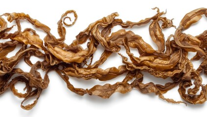 Obraz premium Dried seaweed seen from above on a white backdrop