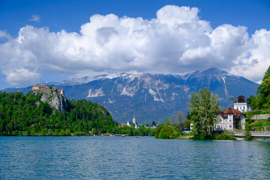 Lake Bled view with castle and mountain landscape in Slovenia