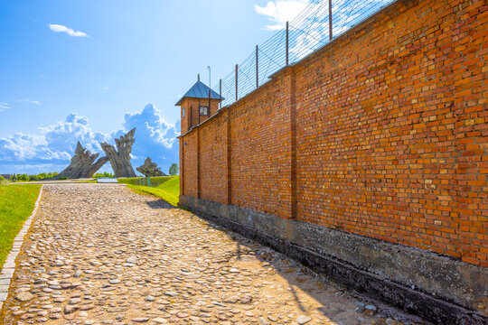 Ninth Fort Memorial by Alfonsas Vincentas Ambraziunas, 9th Fort of the Kaunas Fortress, Kaunas, Lithuania