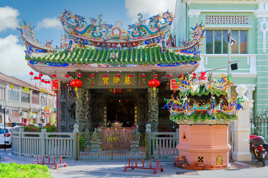 Buddhist shrine, George Town, Penang, Malaysia