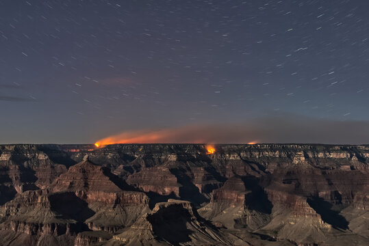 Dragon Bravo Wildfire on Grand Canyon North Rim at night, South Rim, Arizona, USA