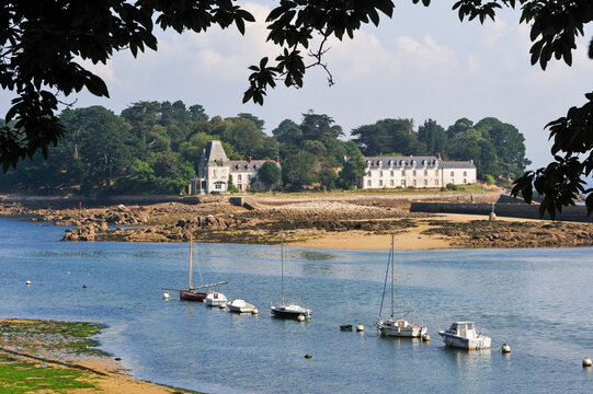 Tristan Island off Douarnenez, Finistere department, Brittany region, France