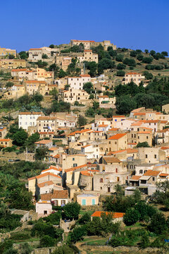 Corbara, village of Balagne region, Upper Corsica, Northern Corsica, France, Europe