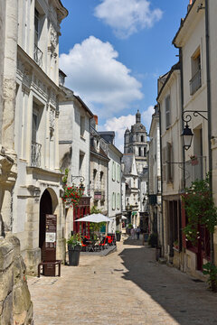 Rue du Chateau (Chateau Street), Loches in Touraine, department of Indre-et-Loire, Centre-Val de Loire region, France, Europe