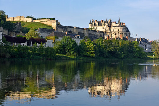 Chateau d'Amboise on the Loire River at Amboise, Touraine, department of Indre-et-Loire, Centre-Val de Loire region, France, Europe