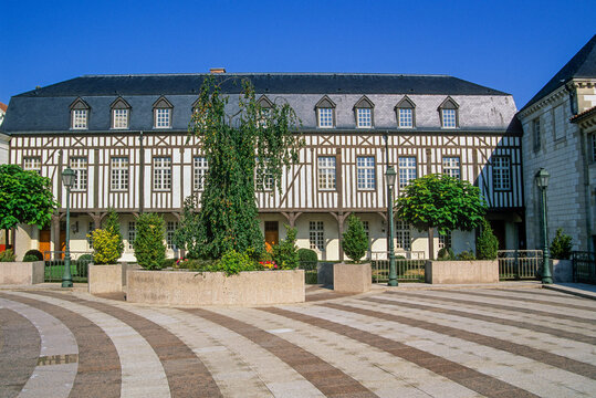 Former Benedictine convent of Vinetz on Europe Square, Chalons-en-Champagne, Marne department, Champagne-Ardenne region, France, Europe