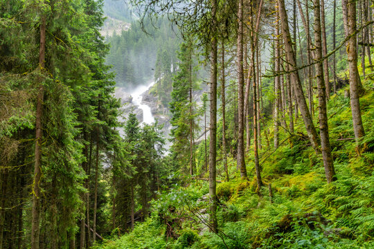 View of Krimml Waterfalls during summer, Krimml Waterfalls, Hohe Tauern National Park, Salzburger Land, Austria, Europe