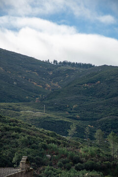 Paisagem de uma parte da serra da estrela 