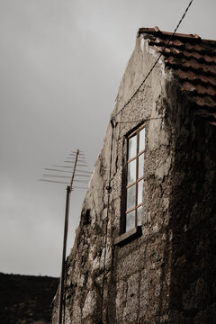 Cassa abandonada na aldeia 