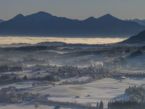 Winter landscape, fog, high fog, mountain landscape, back light, hoarfrost, cold, winter, sunny, aerial view, view of Saulgrub, behind Ester Mountains, foothills of the Alps, Bavaria, Germany