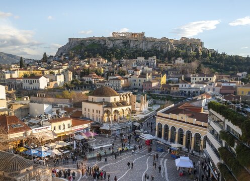 View over the old town of Athens, with Tzisdarakis Mosque and Acropolis, Monastiraki Square, in the evening light, Athens, Attica, Greece