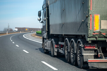 Transport drogowy © Tomasz Warszewski