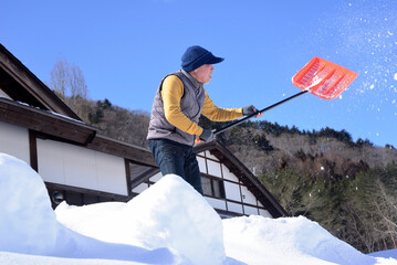 豪雪地帯で田舎暮らし老人のライフスタイル
