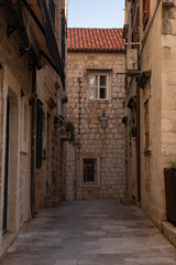 Obraz premium Ancient stone architecture and narrow streets of Dubrovnik Old Town, UNESCO world heritage site with mediterranean atmosphere, Croatia