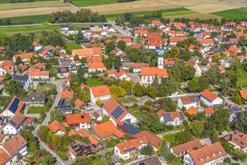 Ausblick auf die Gemeinde Geltendorf im oberbayerischen Kreis Landsberg am Lech
