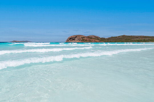 Lucky Bay Summer blues clear ocean esperance