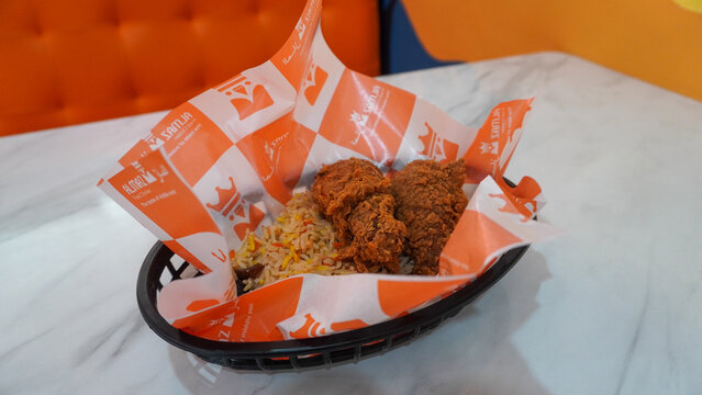 Almaz fried chicken is the first Saudi Arabian fried chicken in Indonesia.