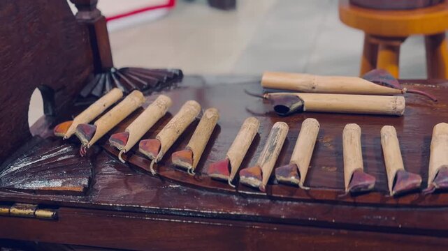 Batik applicator sticks (Canting)