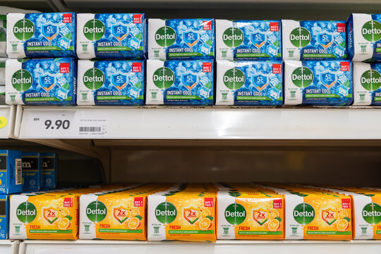 Dettol instant cool and fresh soap bars on store shelf