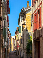 Downtown Bayonne Unveiled: Captivating Street Views in France