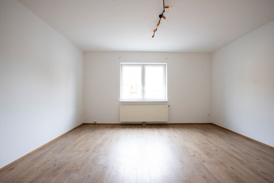 empty apartment, bedroom or study, for sale, no furniture, no curtains