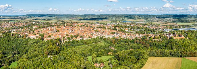 Komplettes Panorama der Altstadt von Rothenburg ob der Tauber von oben
