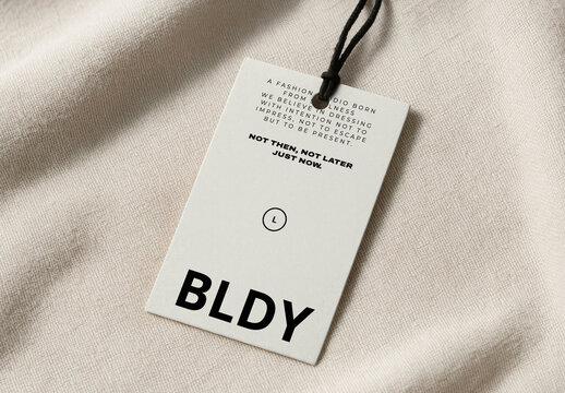 Minimal Fashion Tag Mockup PSD