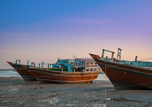 Dhow boats at low tide, Qeshm island, Laft, Iran