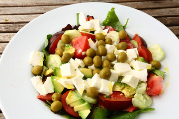 Fresh Mixed Salad with Tuna, Shrimp, Avocado and Figs
