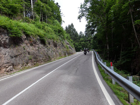 Stra&szlig;e bei Fai della Paganelle