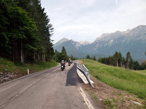 Stra&szlig;e bei Fai della Paganelle