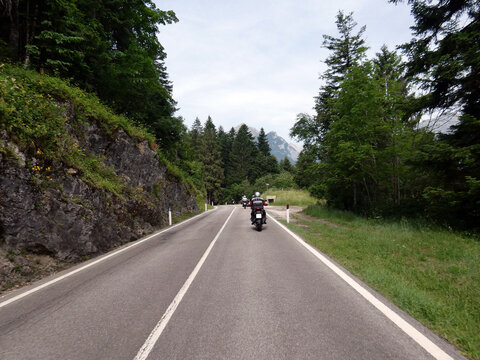 Stra&szlig;e bei Fai della Paganelle