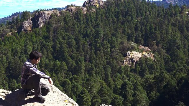 Explore las ventanas for climbing adventures in hidalgo, mexico