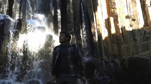 Explore prismas basalticos in hidalgo mexico with a local hiker and nature enthusiast