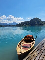 Close up of a wooden rowing boat on Lake Bled shore Slovenia © 思曼 黃