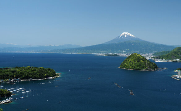海と富士山Stock Photo | Adobe Stock