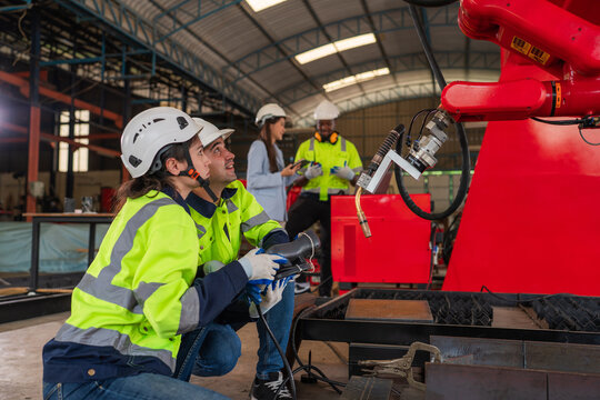 Mechanical engineering team production worker skills quality,